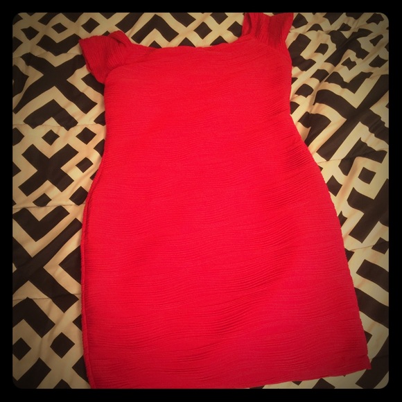 Dresses & Skirts - Cute red dress